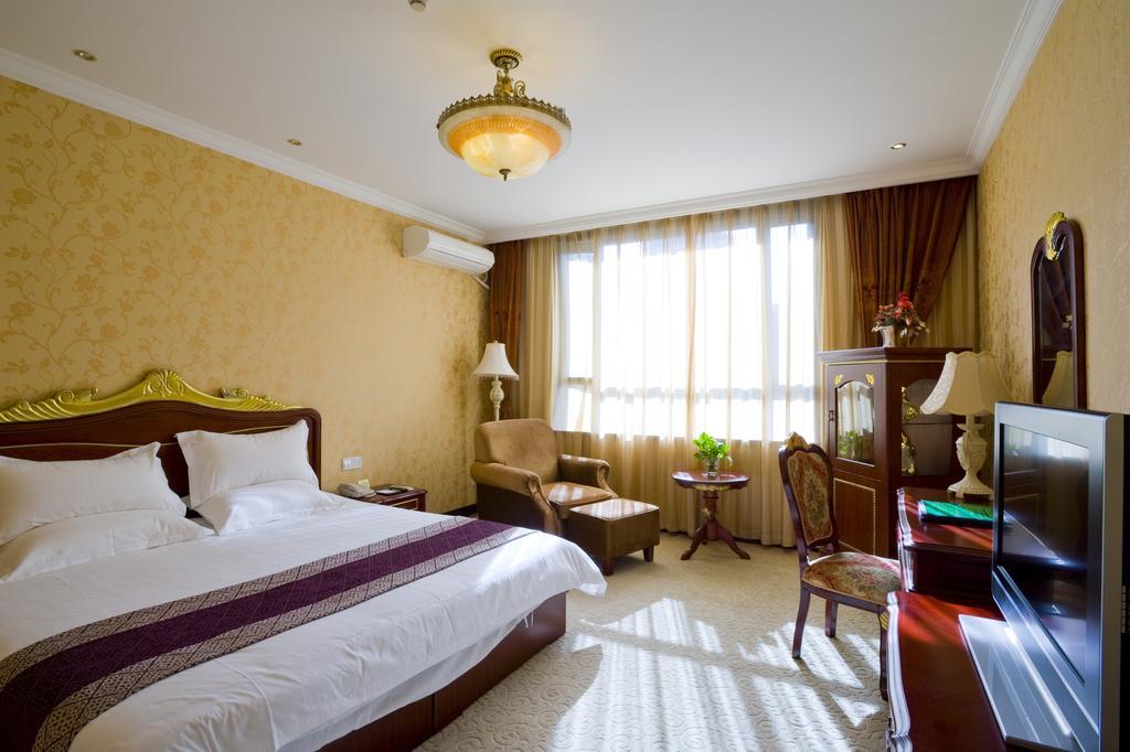 Xin Hui Hotel 3*